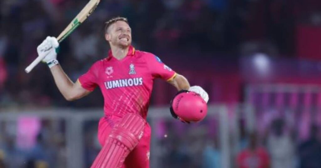 100 runs in the 100th match... Jos Buttler equals KL Rahul, hits a six ...