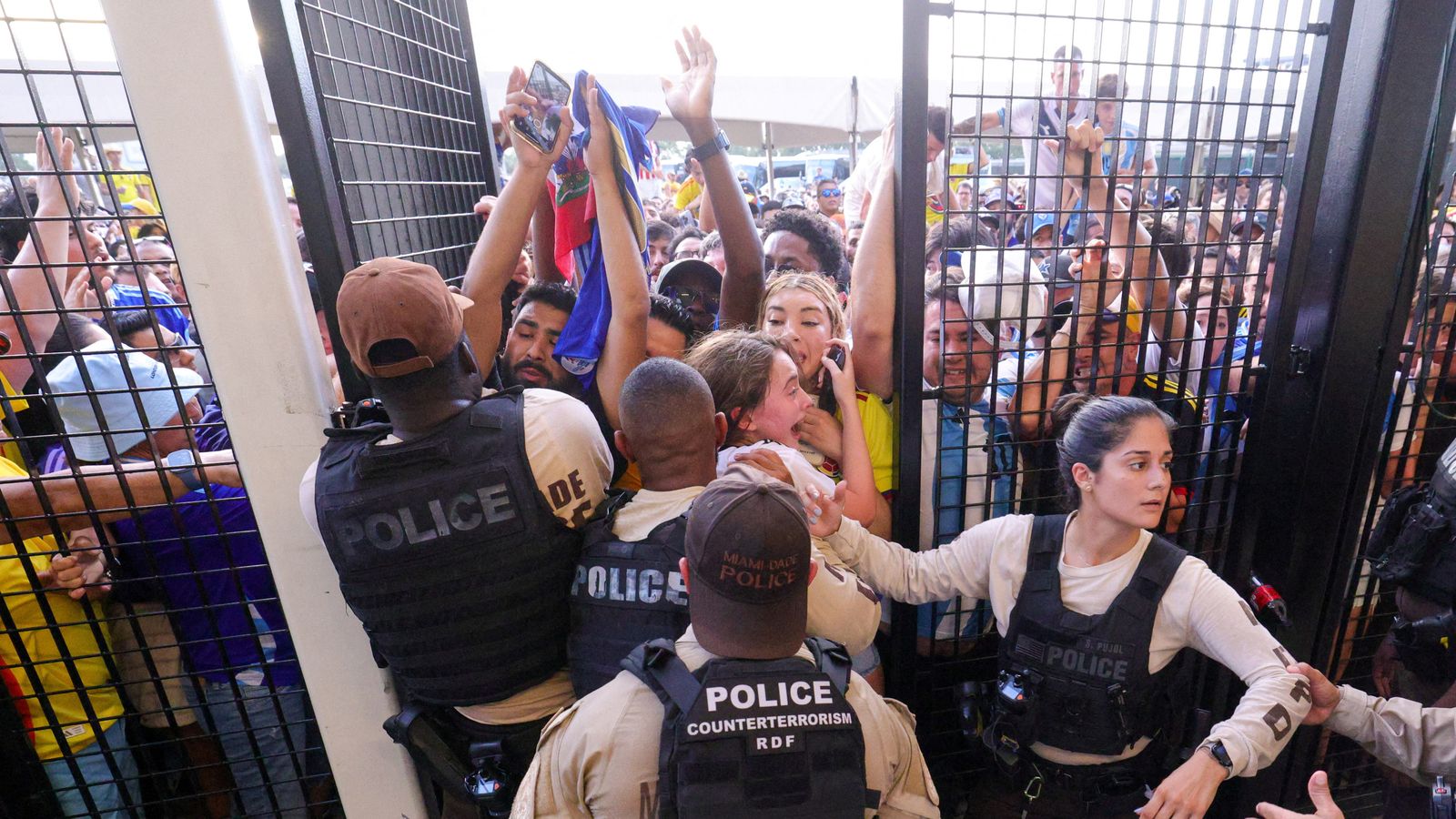 Copa America final Fans breach security at stadium in Florida delaying